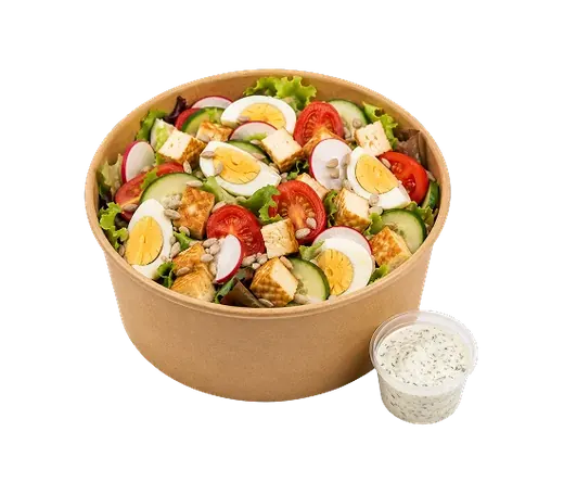 Salat mit gekochtem Ei
